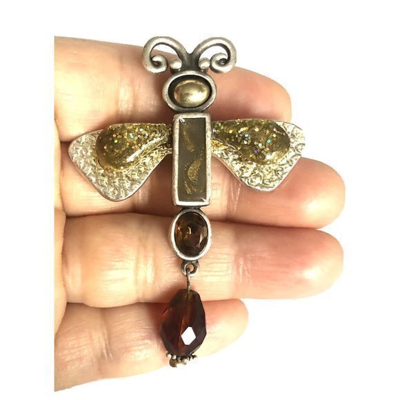 Unbranded Jewelry - Dragonfly Brooch Amber Silver Plated